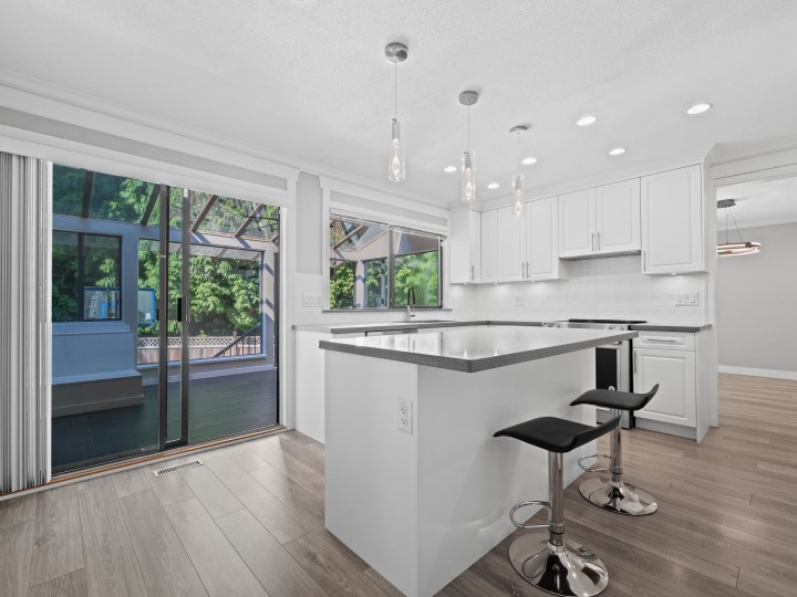 Photo 9 at 755 Westcot Road, British Properties, West Vancouver