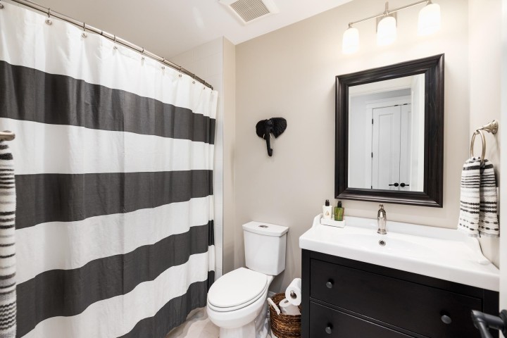 Photo 32 at 3850 St. Marys Avenue, Upper Lonsdale, North Vancouver