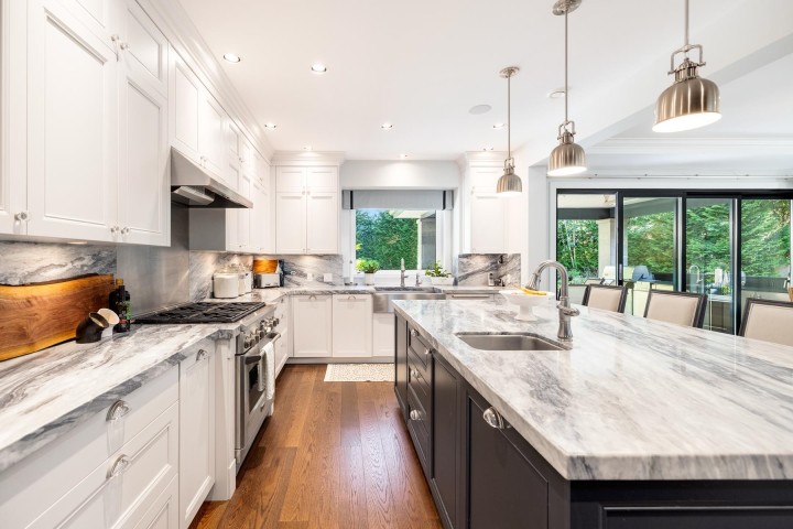 Photo 4 at 3850 St. Marys Avenue, Upper Lonsdale, North Vancouver