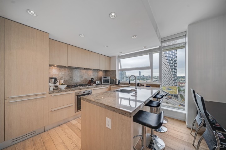 Photo 10 at 1109 - 1351 Continental Street, Downtown VW, Vancouver West