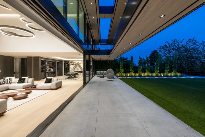 Photo 9 at 690 Knockmaroon Road, British Properties, West Vancouver