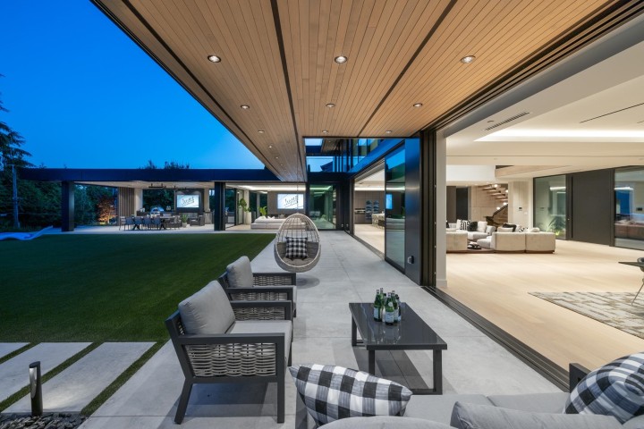 Photo 14 at 690 Knockmaroon Road, British Properties, West Vancouver