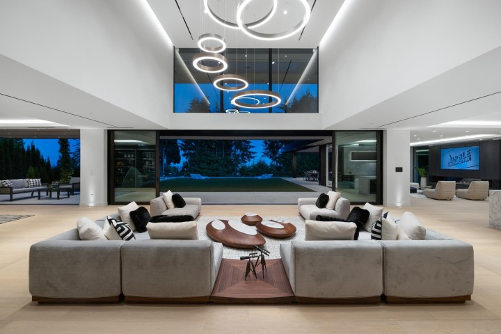 Photo 11 at 690 Knockmaroon Road, British Properties, West Vancouver