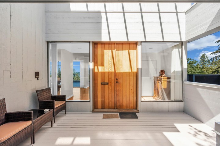 Photo 4 at 5317 Montiverdi Place, Caulfeild, West Vancouver