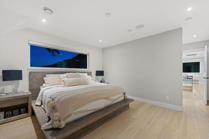 Photo 22 at 105 Monte Vista Court, Upper Lonsdale, North Vancouver