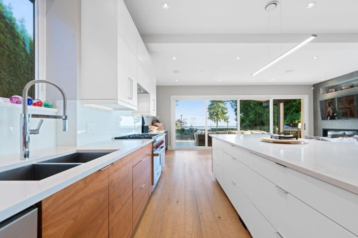 Photo 15 at 105 Monte Vista Court, Upper Lonsdale, North Vancouver