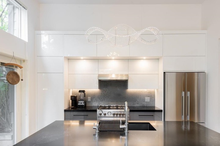 Photo 3 at 5952 Chancellor Mews, University VW, Vancouver West