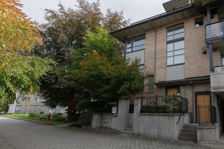 Photo 32 at 5952 Chancellor Mews, University VW, Vancouver West