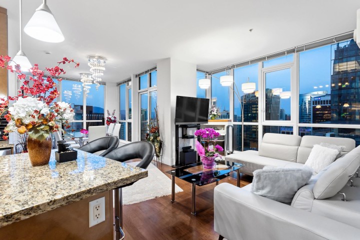 Photo 3 at 3303 - 1189 Melville Street, Coal Harbour, Vancouver West