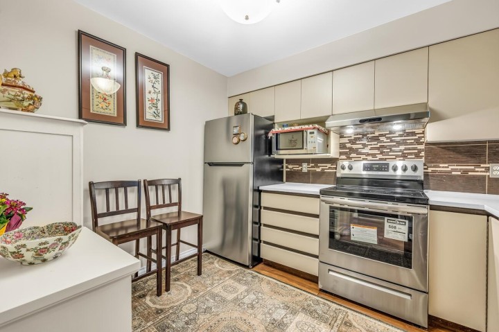 Photo 8 at 101 - 2020 Highbury Street, Point Grey, Vancouver West