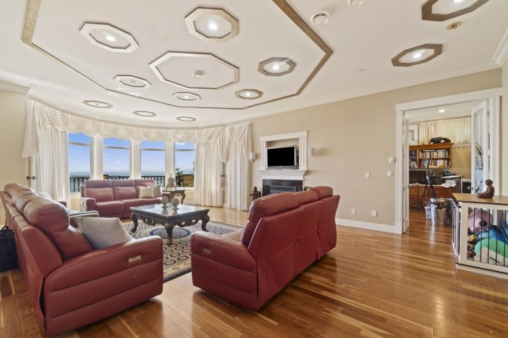 Photo 16 at 2523 Marr Creek Court, Whitby Estates, West Vancouver