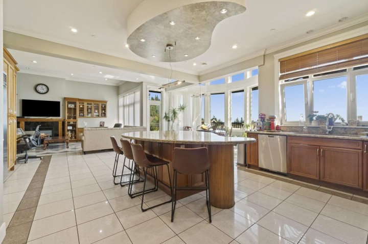 Photo 15 at 2523 Marr Creek Court, Whitby Estates, West Vancouver