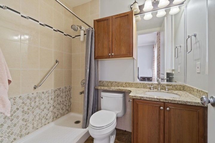 Photo 25 at 2523 Marr Creek Court, Whitby Estates, West Vancouver