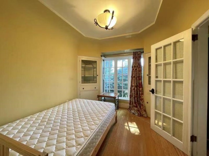 Photo 12 at 1749 West 62nd Avenue, South Granville, Vancouver West