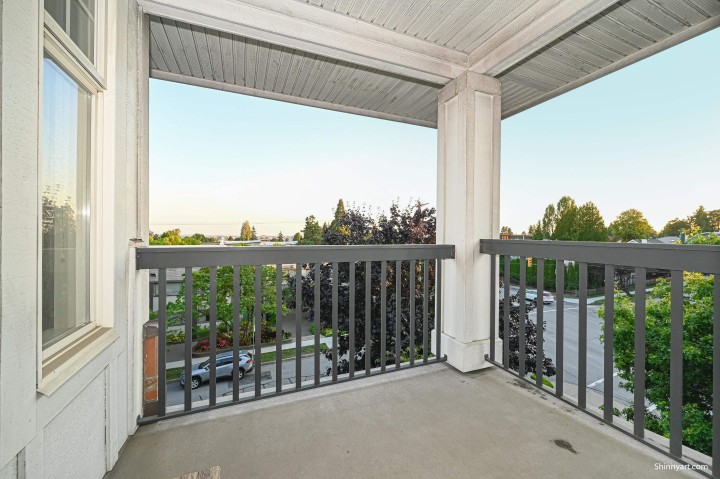 Photo 13 at 401 - 995 W 59th Avenue, South Cambie, Vancouver West