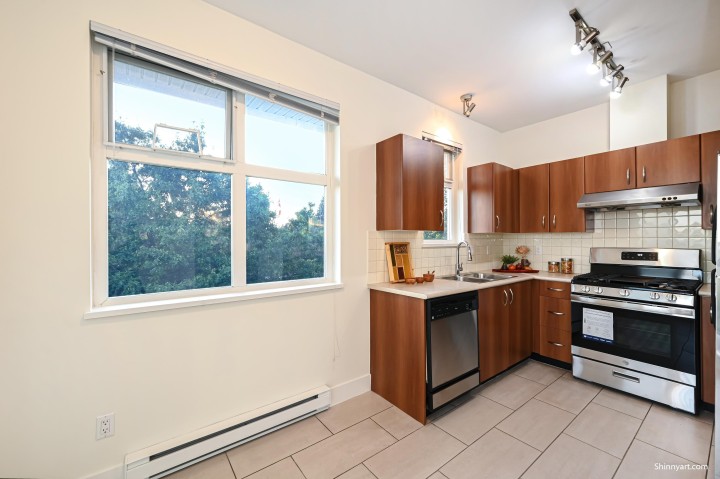 Photo 12 at 401 - 995 W 59th Avenue, South Cambie, Vancouver West