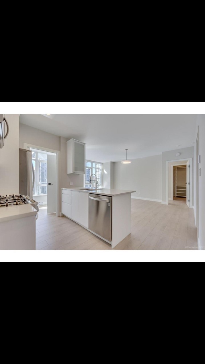 Photo 6 at 907 - 480 Robson Street, Downtown VW, Vancouver West