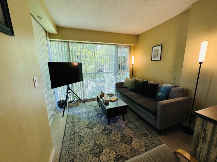 Photo 6 at 207 - 1889 Alberni Street, West End VW, Vancouver West