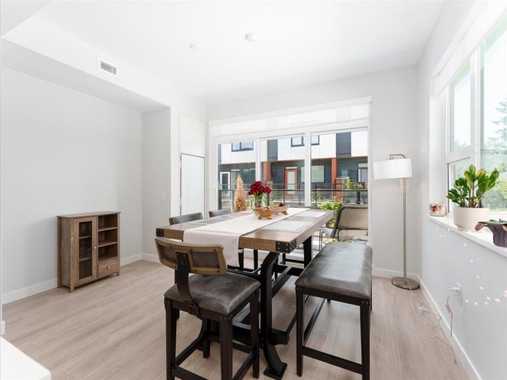 Photo 7 at 13 - 2728 Acadia Road, University VW, Vancouver West