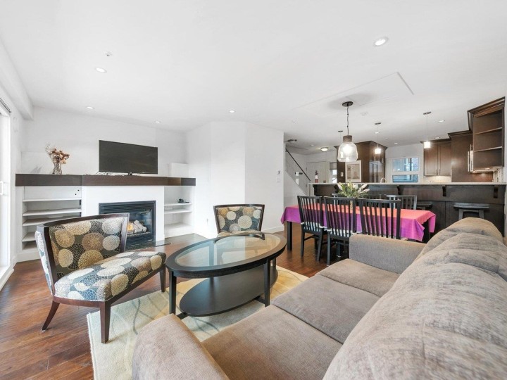 Photo 1 at 204 - 3788 W 10th Avenue, Point Grey, Vancouver West