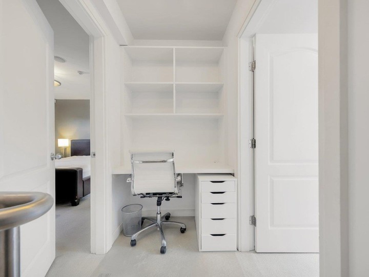 Photo 14 at 204 - 3788 W 10th Avenue, Point Grey, Vancouver West