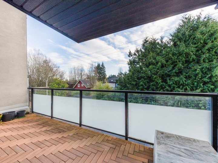 Photo 11 at 204 - 3788 W 10th Avenue, Point Grey, Vancouver West