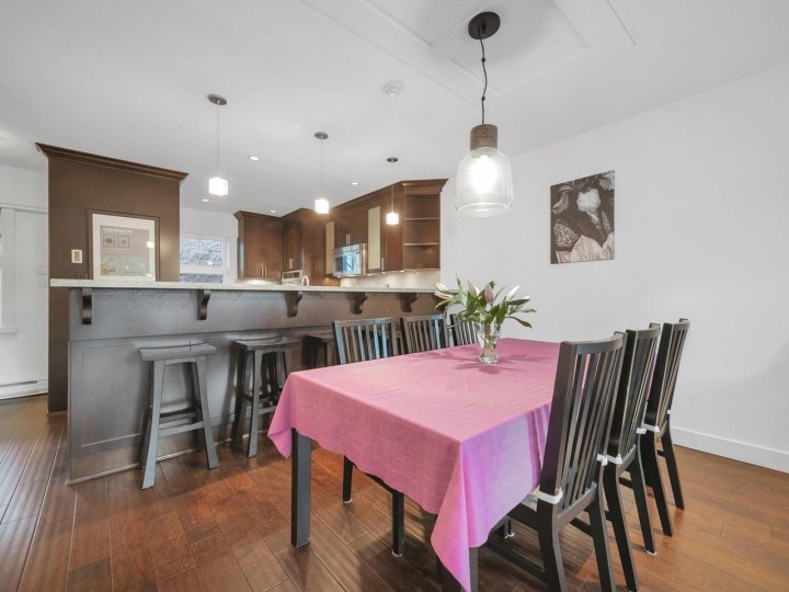 Photo 8 at 204 - 3788 W 10th Avenue, Point Grey, Vancouver West