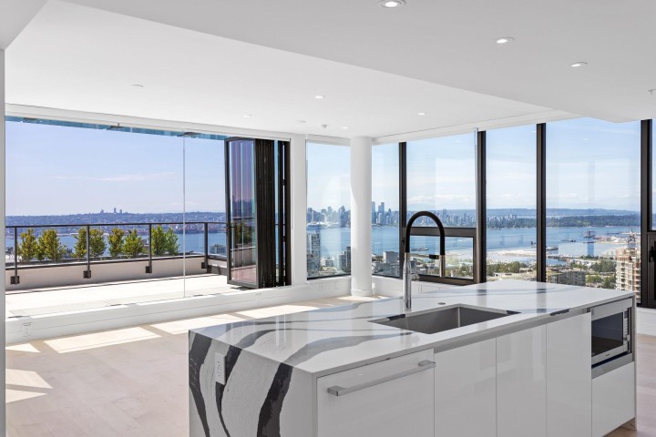 Photo 4 at 1602 - 135 E 13th Street, Central Lonsdale, North Vancouver