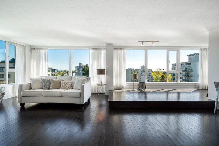 Photo 4 at 903 - 5425 Yew Street, Kerrisdale, Vancouver West