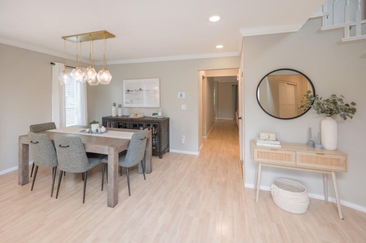 Photo 4 at 3338 Mahon Avenue, Upper Lonsdale, North Vancouver