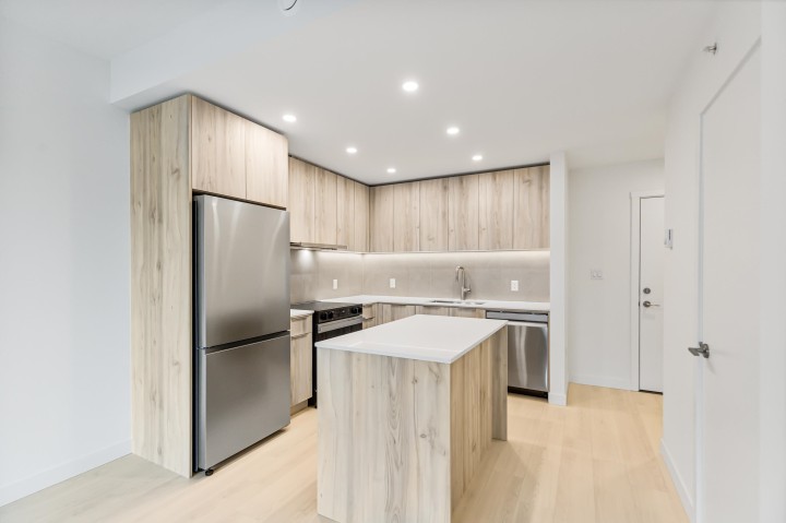 Photo 8 at 603 - 3596 Malsum Drive, Roche Point, North Vancouver