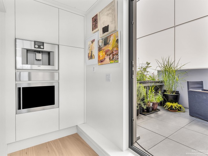 Photo 6 at 7 - 2366 Birch Street, Fairview VW, Vancouver West