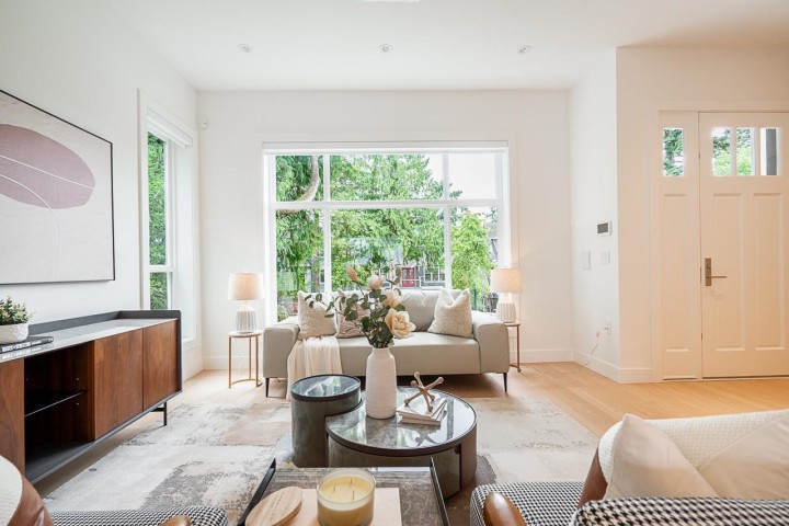 Photo 7 at 2561 W 2nd Avenue, Kitsilano, Vancouver West