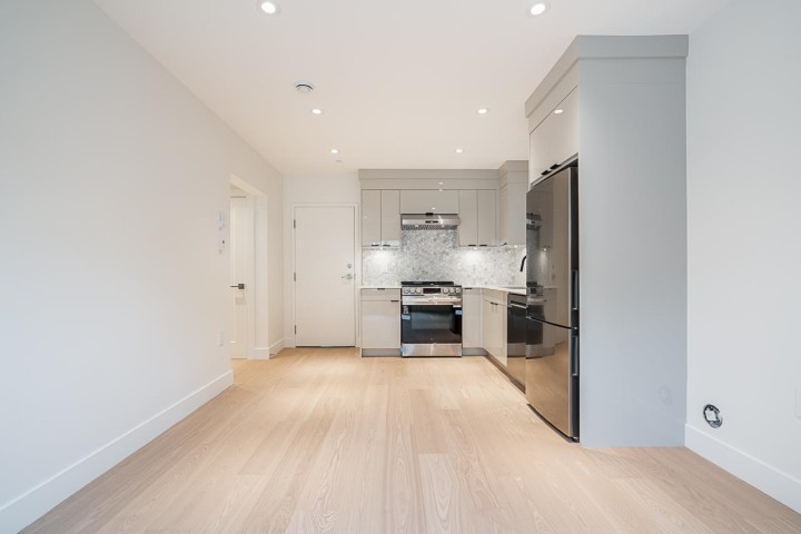 Photo 30 at 2561 W 2nd Avenue, Kitsilano, Vancouver West