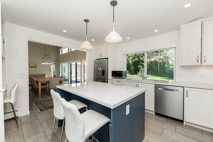 Photo 9 at 4151 Tytahun Crescent, University VW, Vancouver West