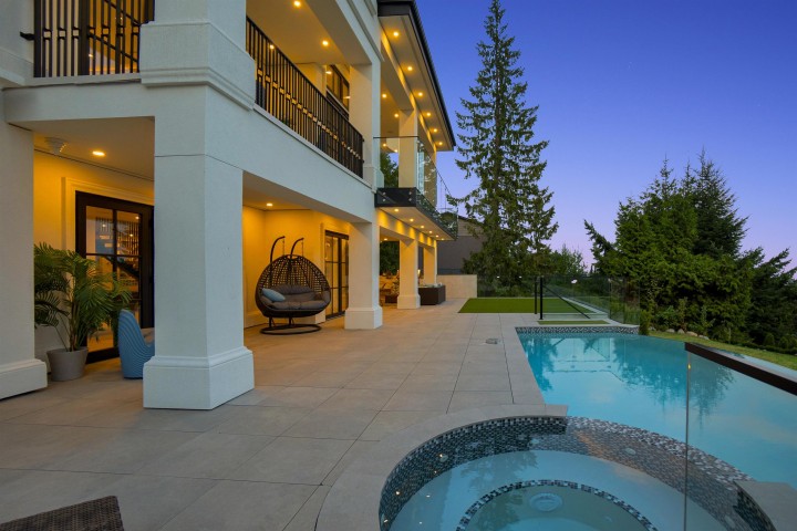 Photo 34 at 1419 Bramwell Road, Chartwell, West Vancouver