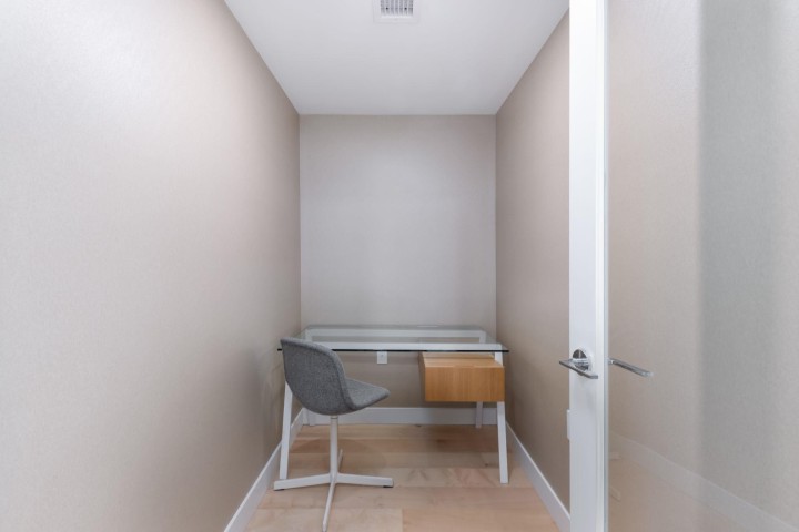 Photo 22 at 901 - 135 E 13th Street, Central Lonsdale, North Vancouver