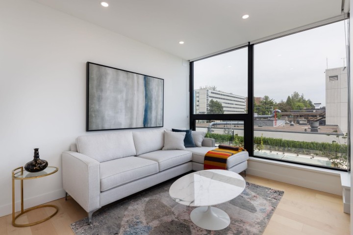 Photo 16 at 302 - 135 E 13th Street, Central Lonsdale, North Vancouver