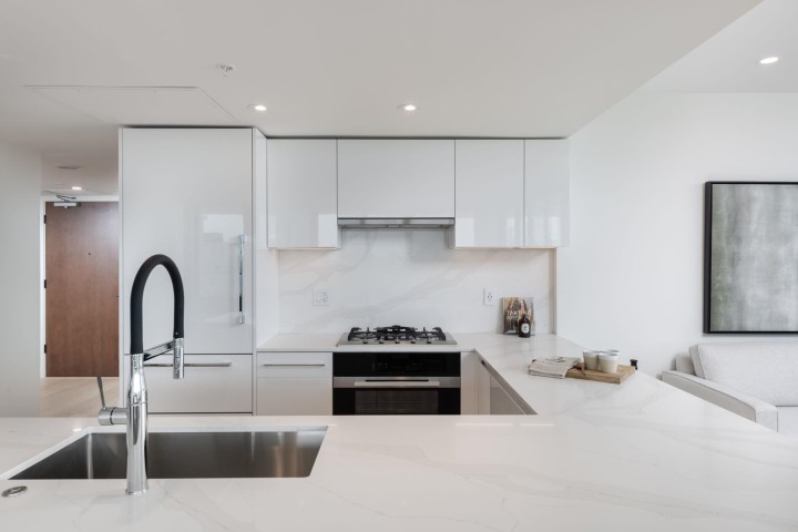 Photo 12 at 302 - 135 E 13th Street, Central Lonsdale, North Vancouver