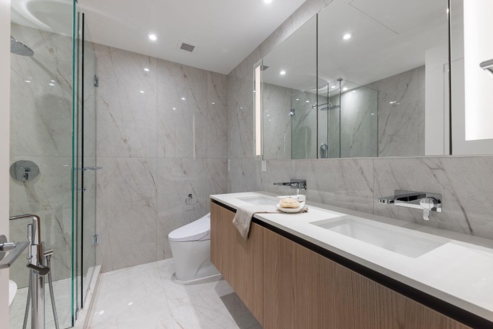 Photo 22 at 302 - 135 E 13th Street, Central Lonsdale, North Vancouver