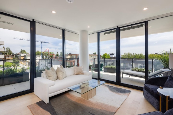 Photo 3 at 302 - 135 E 13th Street, Central Lonsdale, North Vancouver