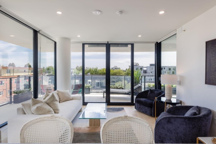 Photo 1 at 302 - 135 E 13th Street, Central Lonsdale, North Vancouver