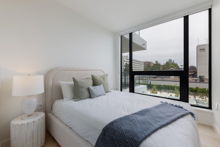 Photo 24 at 302 - 135 E 13th Street, Central Lonsdale, North Vancouver