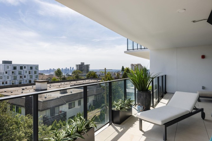 Photo 35 at 302 - 135 E 13th Street, Central Lonsdale, North Vancouver