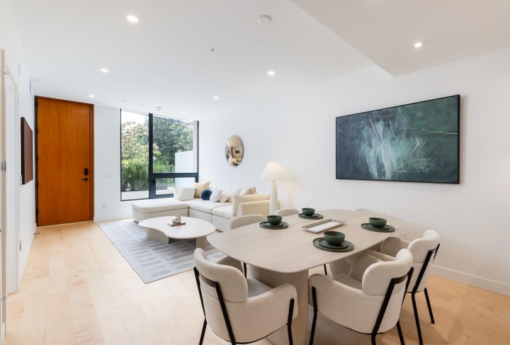 Photo 18 at TH1 - 135 E 13th Street, Central Lonsdale, North Vancouver