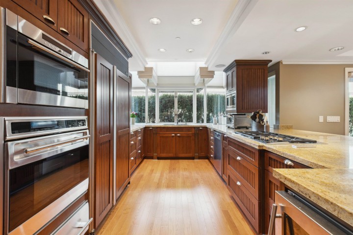 Photo 17 at 2406 Bellevue Avenue, Dundarave, West Vancouver