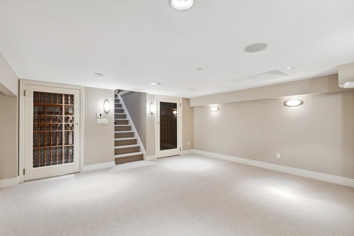 Photo 32 at 2406 Bellevue Avenue, Dundarave, West Vancouver