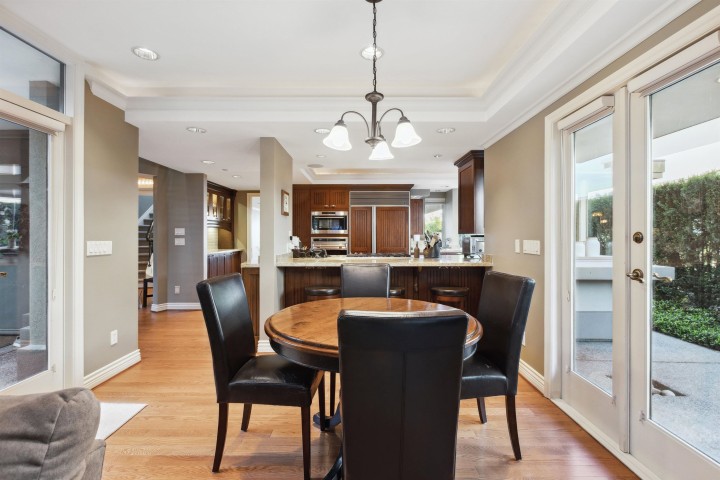 Photo 18 at 2406 Bellevue Avenue, Dundarave, West Vancouver