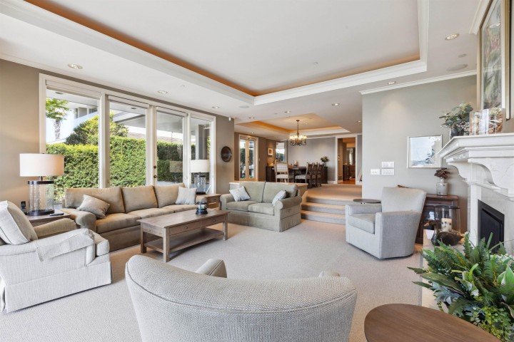 Photo 11 at 2406 Bellevue Avenue, Dundarave, West Vancouver