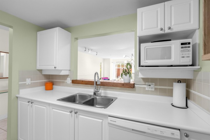 Photo 10 at 115 - 630 Roche Point Drive, Roche Point, North Vancouver